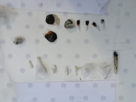 Durante protocolos de seguridad, custodios decomisan droga en el CERESO de Ixcotel