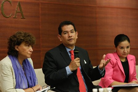 Persisten rezagos de transparencia y rendición de cuentas en información educativa