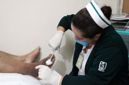 Cuenta IMSS con módulos para control de diabetes y detección de sus complicaciones