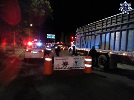 Aplica Policía Vial Estatal más de 40 pruebas en Alcoholímetro; 23 conductores arrestados