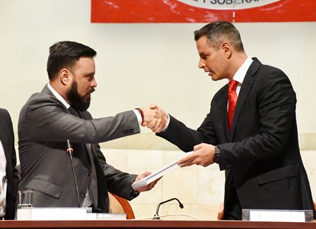 Recibe Legislativo Primer Informe de Gobierno de Alejandro Murat