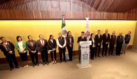 Realiza Alejandro Murat Hinojosa cambios en el Gabinete Estatal