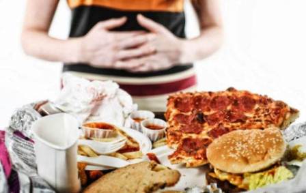 Comer en exceso sin subir de peso, puede ser signo de parásitos intestinales: IMSS