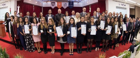 Líder Universidad Anáhuac Oaxaca en Programas de Alto Rendimiento Académico en el Estado