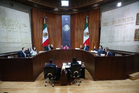 Paridad de género no hace nugatoria posibilidad de reelección, ni la autodeterminación de partidos: TEPJF