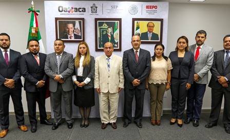 Realizan 10 nombramientos en el Instituto Estatal de Educación Pública de Oaxaca