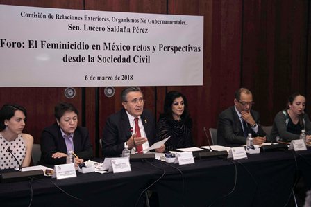 En aumento de violencia contra mujeres al sumar dos mil 585 homicidios en 2017: CNDH