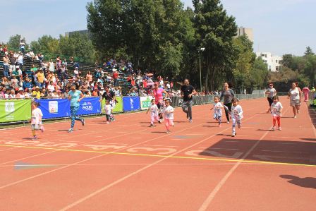 Realizan Corredores del Bosque de Tlalpan Carrera del Día del Niño