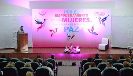 Que las mujeres puedan vivir libres de violencia y discriminación: Reyes Ávila