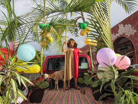 Globos aerostáticos y calenda en víspera de San Juan Bautista