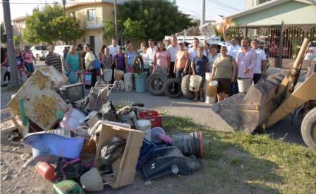 Recomienda IMSS realizar labores de descacharrización para evitar dengue