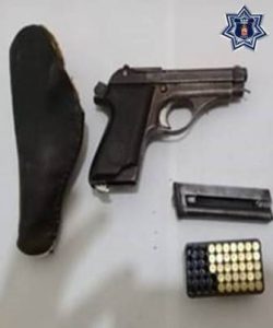 Arma corta tipo escuadra, calibre 22, modelo GT22, marca Tanfoglio.