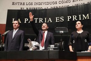 Senador por el partido Morena