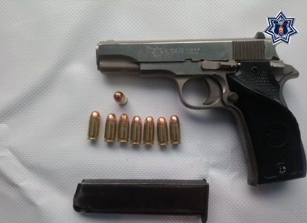 Durante recorridos de seguridad y vigilancia