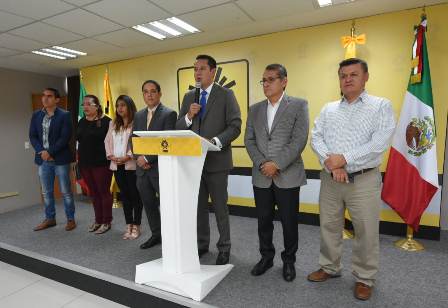 Llama PRD a gobernador de Guerrero terminar con hostigamiento político hacia alcalde perredista de Acapulco