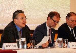 Las preocupaciones de Rodolfo Stavenhagen por los pueblos y comunidades indígenas siguen vigentes.