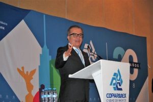 Sobre el sentido del voto, Ugalde sintetizó el fenómeno como un efecto de arrastre del personaje.