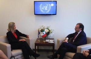 Funcionarios de la UE y México