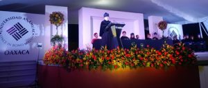 Se trata de un hecho histórico debido a que a partir del 1 de octubre por disposición oficial los títulos y cédulas son digitales.