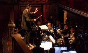 Ofrece concierto en el Teatro Macedonio Alcalá