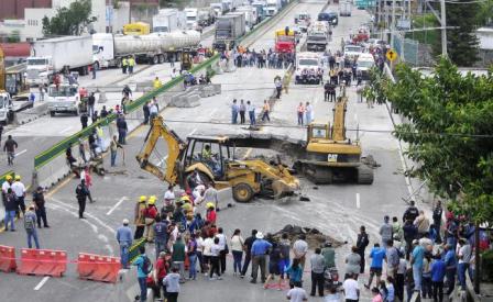 Demanda CNDH profundizar en una investigación integral del “Paso Exprés” y posterior socavón