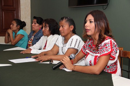 Presentan legisladoras federales Foro de Consulta para Instituto Nacional de Pueblos Indígenas