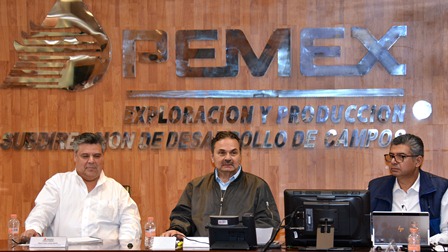 Encabeza director General de Pemex primera reunión de trabajo en Ciudad del Carmen, Campeche