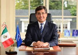 Proponen al Senado a Juan José Gómez Camacho como embajador de México en Canadá