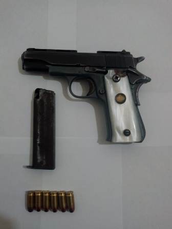 Detiene Policía Estatal a acusado de asalto a tienda Oxxo en Juchitán, Oaxaca