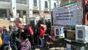 A escuelas de Huautla de Jiménez