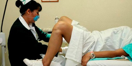 Exámenes de papanicolaou pueden prevenir el cáncer de cuello uterino: IMSS