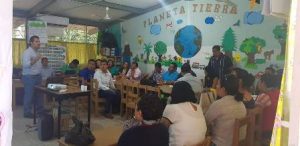 Dirigida a docentes y directivos