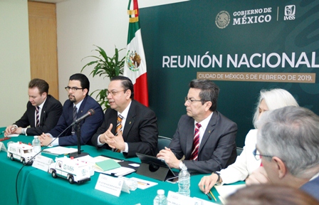 Exponen las principales estrategias del Plan “IMSS: Bienestar para toda la vida”