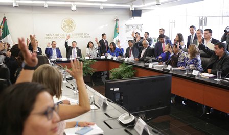 Aprueban comisiones la Ley de Fomento a la Confianza Ciudadana