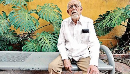 Dedican encuentro “Hacedores de palabras” a la memoria del poeta Guillermo Fernández