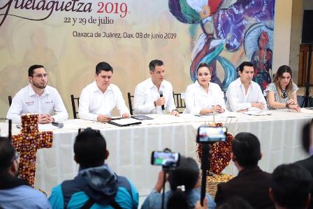 Presentan fiestas de “Julio, mes de la Guelaguetza 2019”
