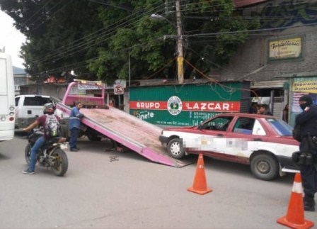 Aseguran ocho taxis y 23 motocicletas por irregularidades durante Operativo “Mercado Seguro”
