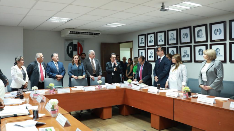 Votación directa de la militancia para elegir a la nueva dirigencia nacional del Partido Revolucionario Institucional (PRI) 2018-2020 será el mecanismo de elección según lo establece la convocatoria emitida Comisión Nacional de Procesos Internos del este instituto político.