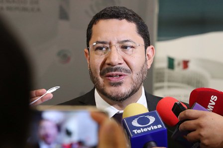 Proclama Martí Batres como triunfo moral la respuesta favorable a su impugnación
