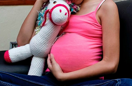 Aprueban aumentar semanas de incapacidad por maternidad