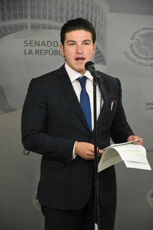 Exigen comparecencia de Medina Mora en el Senado de la República