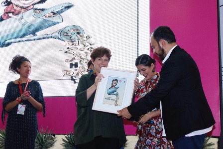 Homenajean a la promotora de lectura Yolanda Reyes en la 39 FILO