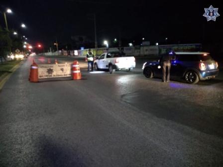 Arresta Policía Vial a 16 conductores en Operativo Alcoholímetro