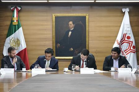 Actualizan IMSS e Infonavit convenio para evitar evasión fiscal y actos ilegales contra seguridad social
