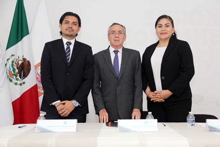 En Oaxaca, se integra comisionado Fernando Gómez Cuevas a pleno del IAIPO