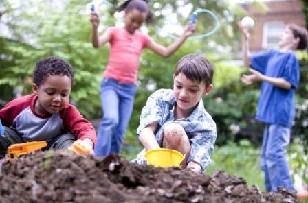 Recomiendan a “Reyes Magos” regalar juguetes que no fomenten la violencia