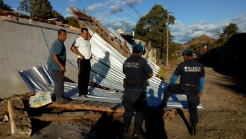 Mantiene Protección Civil operativo en el Istmo por frente frío y fuertes vientos