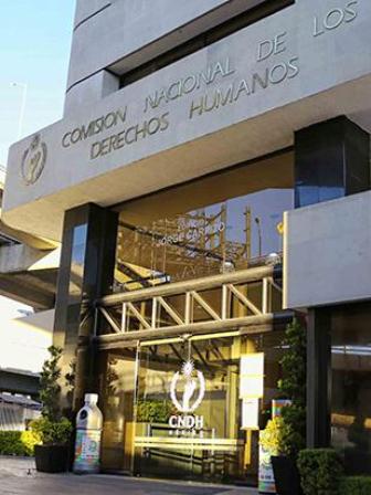 Personal capacitado orienta y asesora jurídicamente vía remota a quien lo requiera: CNDH
