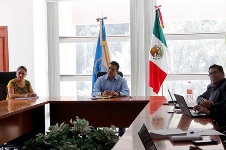 Contraloría de la UABJO continúa trabajando para eficientar recursos administrativos