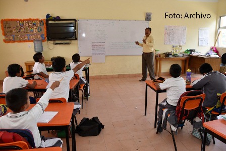 Regreso a clases hasta que disminuya peligro de contagio por Covid-19: Murat Hinojosa